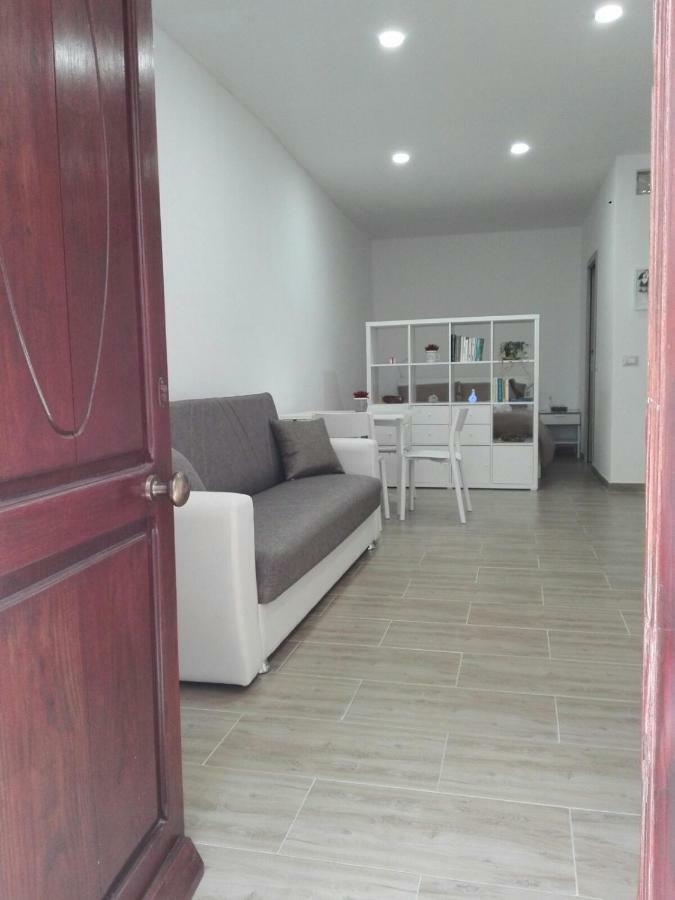 Al Centro Di Cagliari Apartment Exterior foto